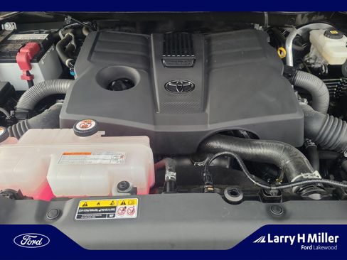 Used 2023 Toyota Tundra Limited w/ Power Package image 22