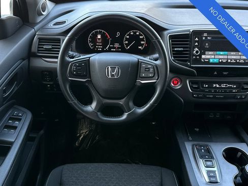 Certified 2025 Honda Ridgeline Sport image 16