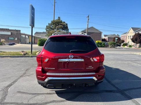 Used 2020 Nissan Pathfinder Platinum w/ Cargo Package AWD/4WD image 6