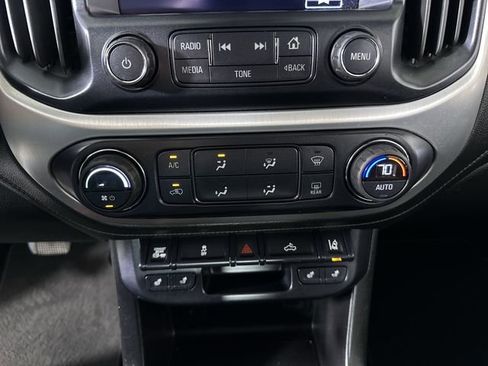 Used 2017 GMC Canyon SLT w/ Driver Alert Package RWD image 17