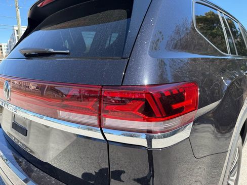 Used 2024 Volkswagen Atlas SE image 14