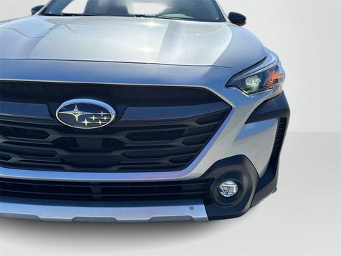 Used 2025 Subaru Outback Limited w/ Popular Package #2 image 8