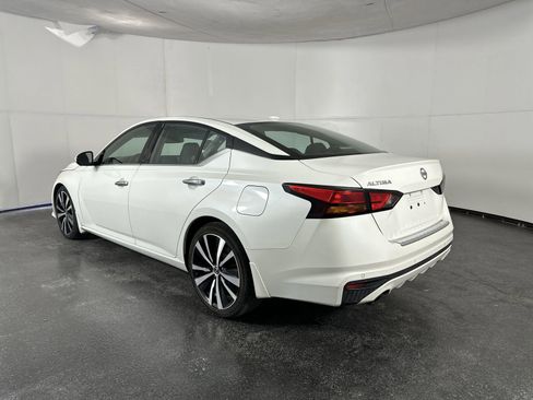 Used 2020 Nissan Altima 2.0 Platinum image 6