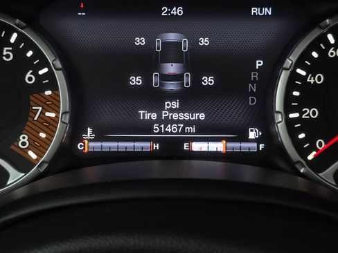 Used 2023 Jeep Renegade Altitude w/ Sun/Sound Group image 28