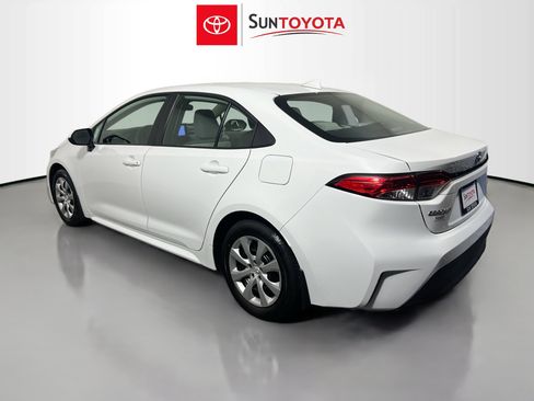 Used 2026 Toyota Corolla LE FWD image 6