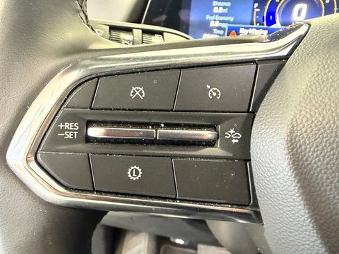 Used 2025 Chevrolet Tahoe LT AWD/4WD image 35