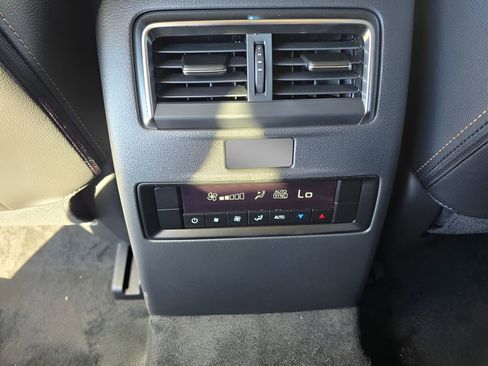 Used 2025 MAZDA CX-90 Plug-In Hybrid w/Premium Sport image 28