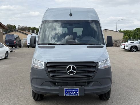 New 2025 Mercedes-Benz Sprinter 2500 image 5