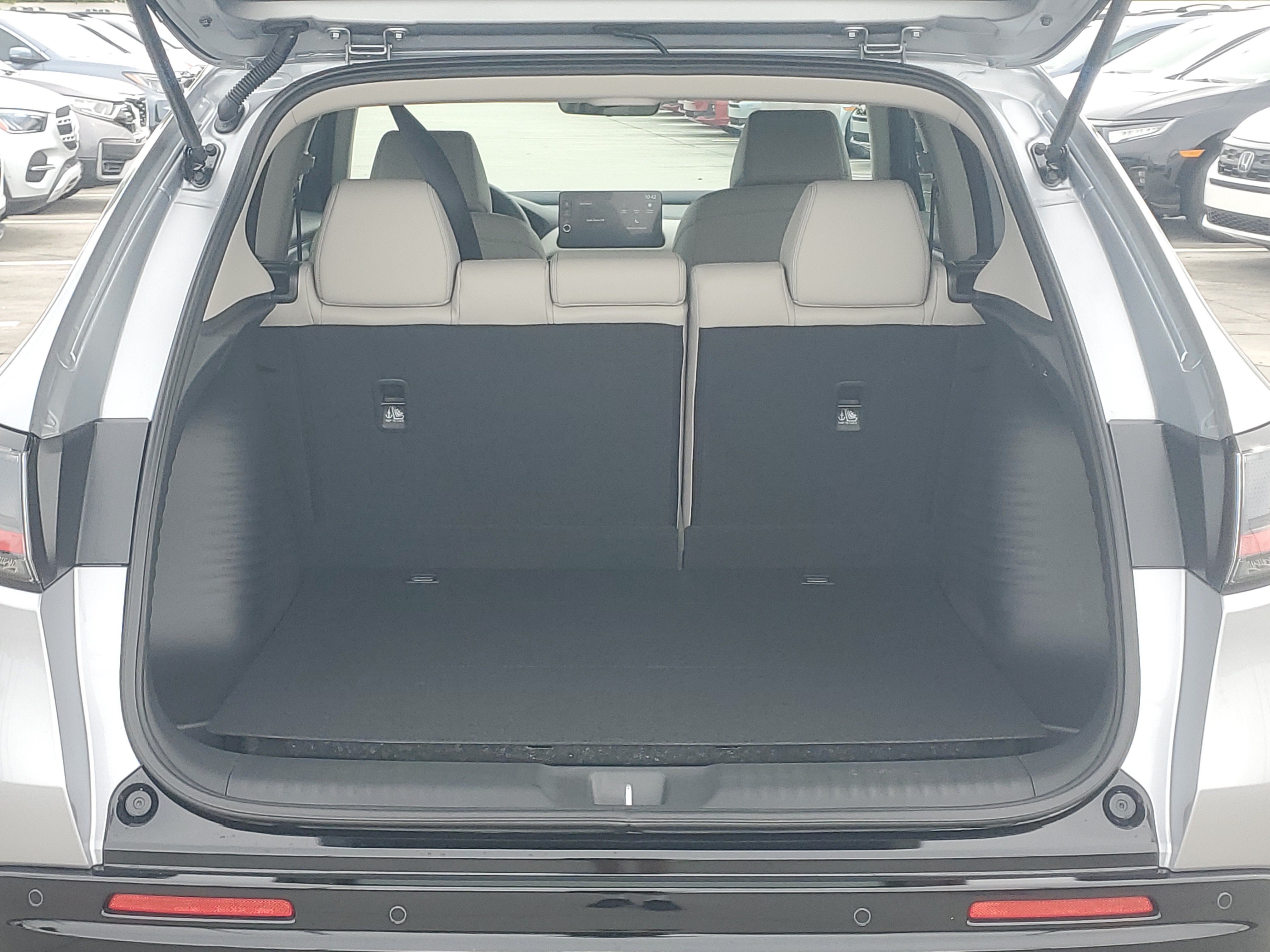 Used 2026 Honda HR-V EX-L image 9