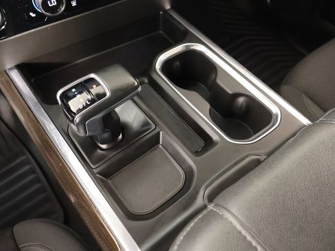 Used 2023 Chevrolet Silverado 1500 RST RWD image 9