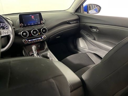 Used 2020 Nissan Sentra SV FWD image 17