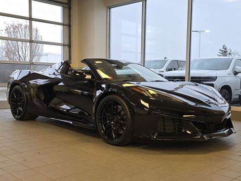 New 2025 Chevrolet Corvette Z06 w/ Battery Protection Package image 29