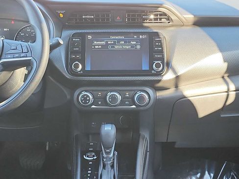 Used 2024 Nissan Kicks SV FWD image 20