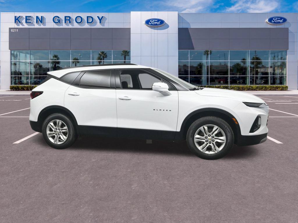 Used 2022 Chevrolet Blazer LT FWD image 5