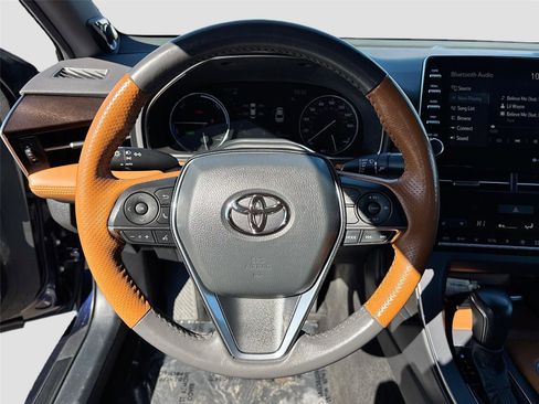 Used 2022 Toyota Avalon Limited w/ Advanced Safety Package image 11