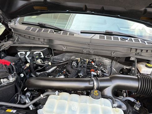 Used 2024 Ford F150 Platinum w/ Equipment Group 702A High AWD/4WD image 38