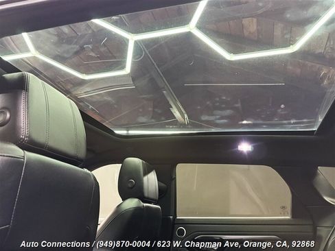 Used 2021 Land Rover Range Rover Evoque S image 23