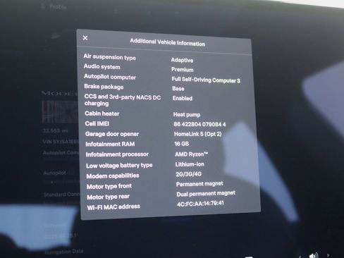 Used 2022 Tesla Model S Plaid image 28