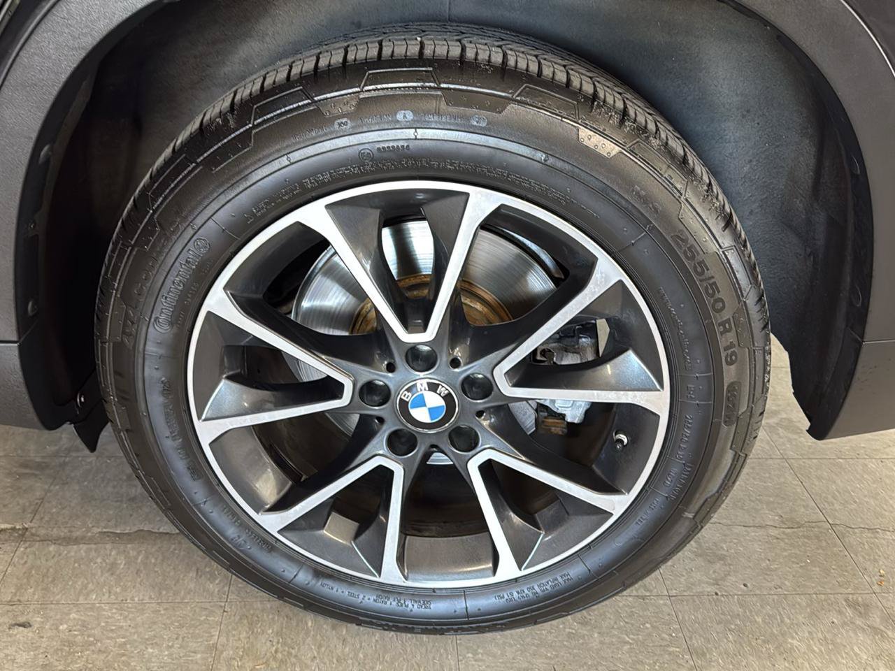 Used 2015 BMW X5 xDrive50i AWD/4WD image 64