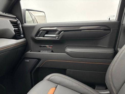 New 2026 GMC Sierra 1500 AT4 w/ AT4 Premium Package image 44