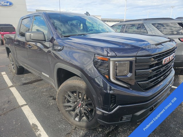 Used 2025 GMC Sierra 1500 Elevation AWD/4WD image 4