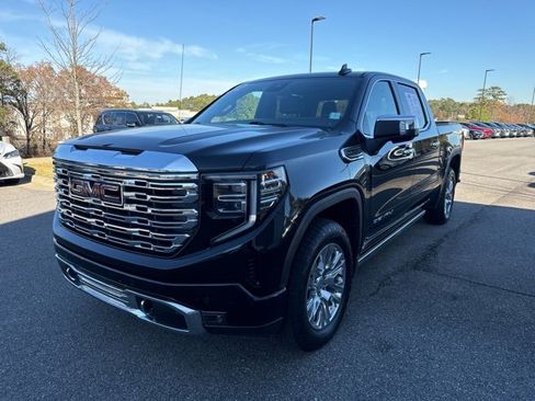Used 2022 GMC Sierra 1500 Denali w/ Technology Package image 8