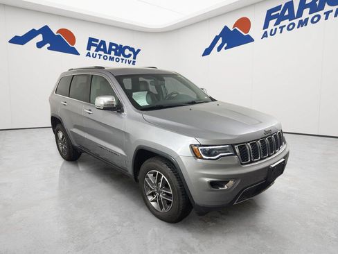 Used 2020 Jeep Grand Cherokee Limited w/ Premium Lighting Group AWD/4WD image 3