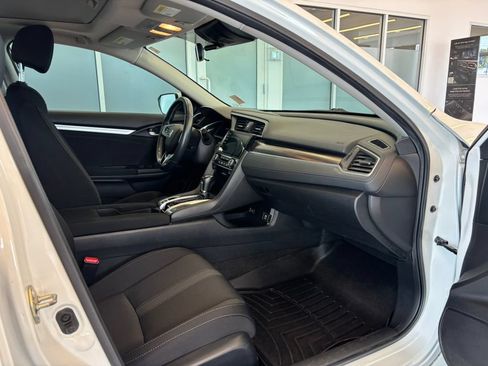 Used 2020 Honda Civic EX image 23