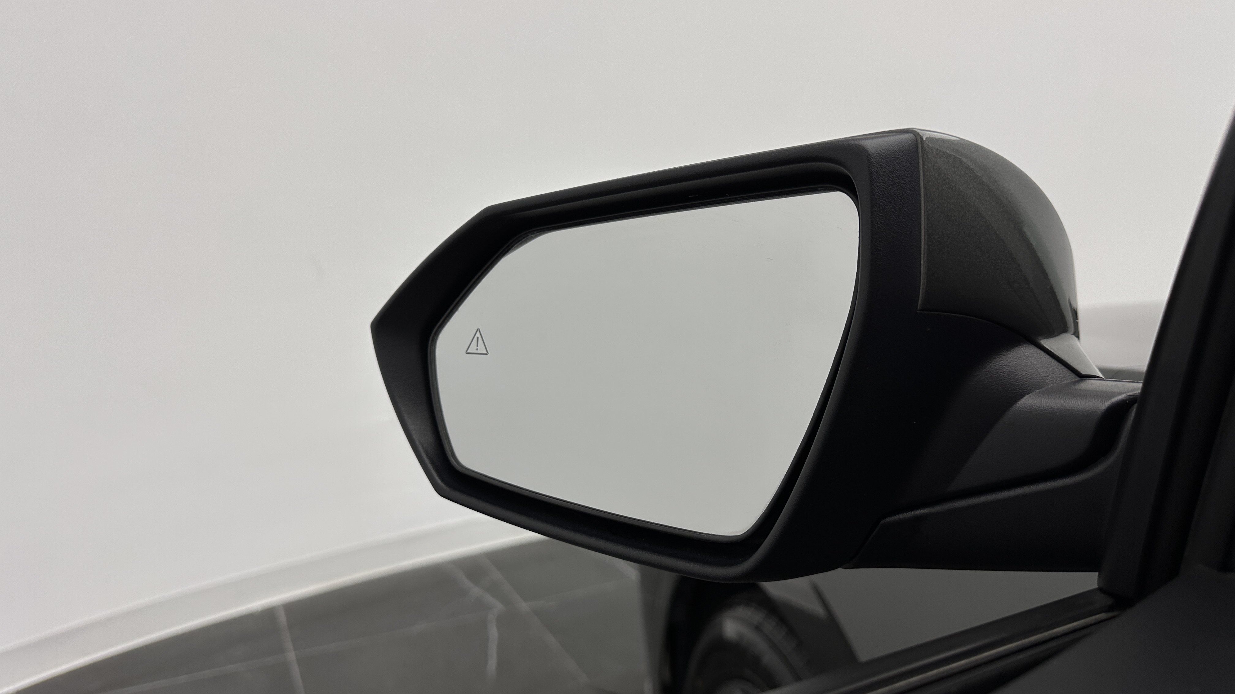 Used 2024 Hyundai Elantra SEL FWD image 12