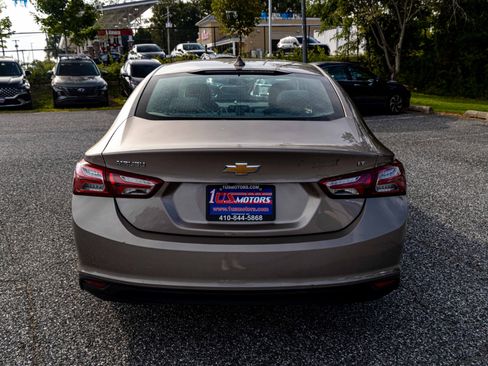 Used 2022 Chevrolet Malibu LT image 5