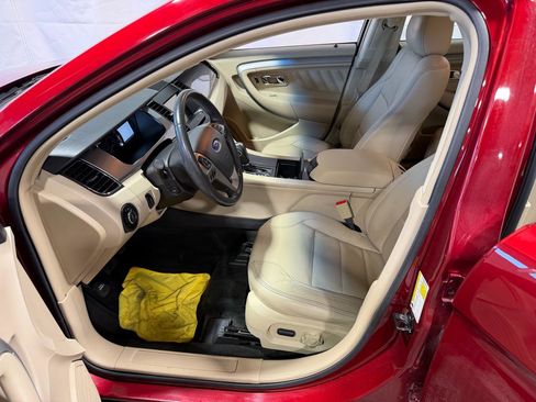 Used 2015 Ford Taurus SEL w/ Equipment Group 201A image 22