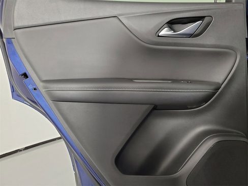 Used 2023 Chevrolet Blazer LT w/ Convenience Package image 12