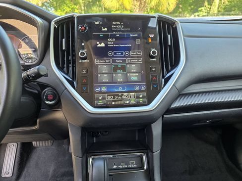 Used 2025 Subaru Ascent Premium AWD/4WD image 19