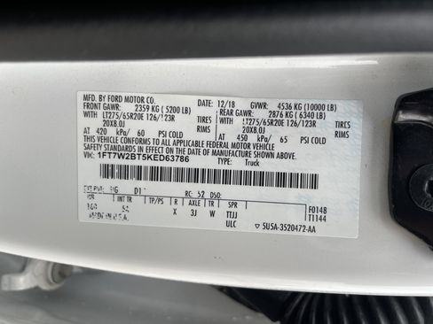 Used 2019 Ford F250 Lariat w/ Lariat Ultimate Package image 5