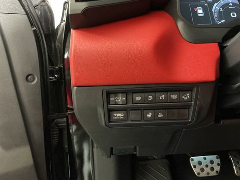Used 2025 Toyota Sequoia TRD Pro AWD/4WD image 16