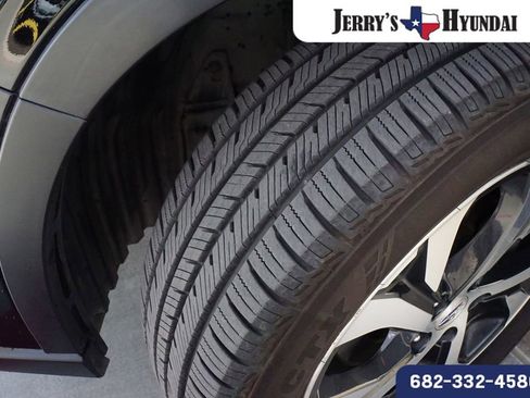 Used 2020 Subaru Outback Limited w/ Popular Package #2 image 8