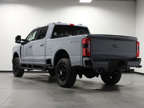New 2026 Ford F250 Lariat w/ Black Appearance Package AWD/4WD image 6