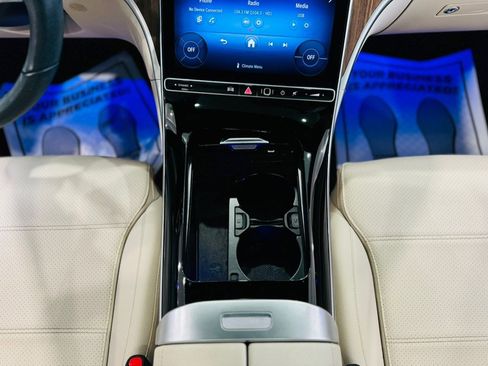 Used 2023 Mercedes-Benz C 300 4MATIC Sedan image 27