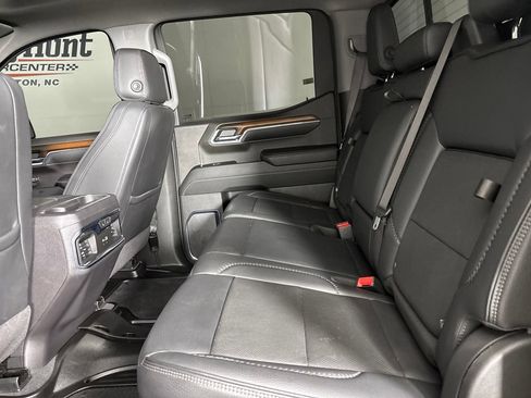 Used 2024 GMC Sierra 1500 Denali w/ Denali Reserve Package AWD/4WD image 26