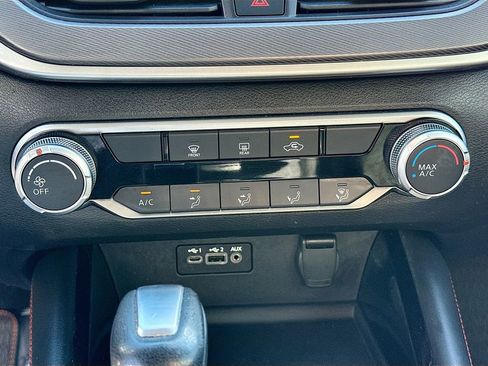 Used 2023 Nissan Altima 2.5 SR image 12