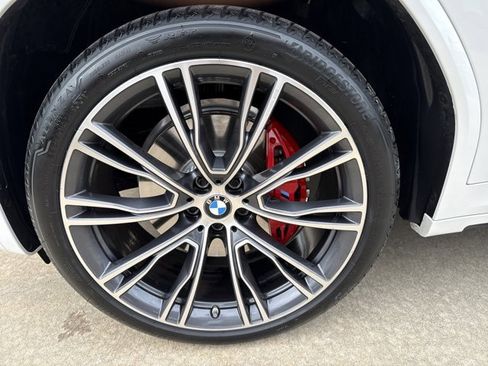 Certified 2024 BMW X4 M40i w/ Premium Package image 32