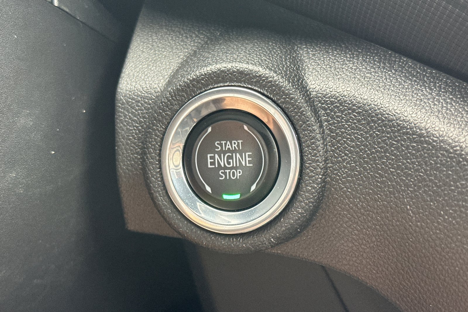 Used 2023 Chevrolet TrailBlazer ACTIV FWD image 24