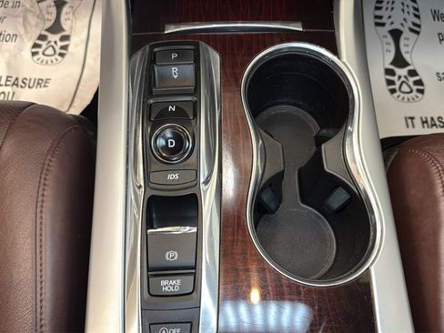 Used 2017 Acura TLX V6 SH-AWD w/ Technology Pkg image 23