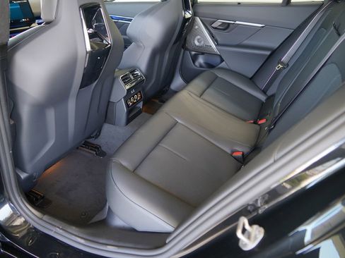 New 2026 BMW M5 Touring AWD/4WD image 21