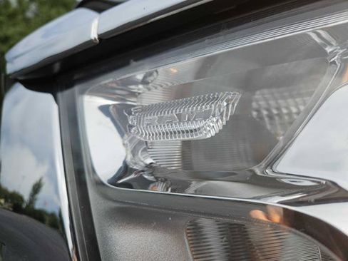 Used 2020 RAM 1500 Big Horn AWD/4WD image 10