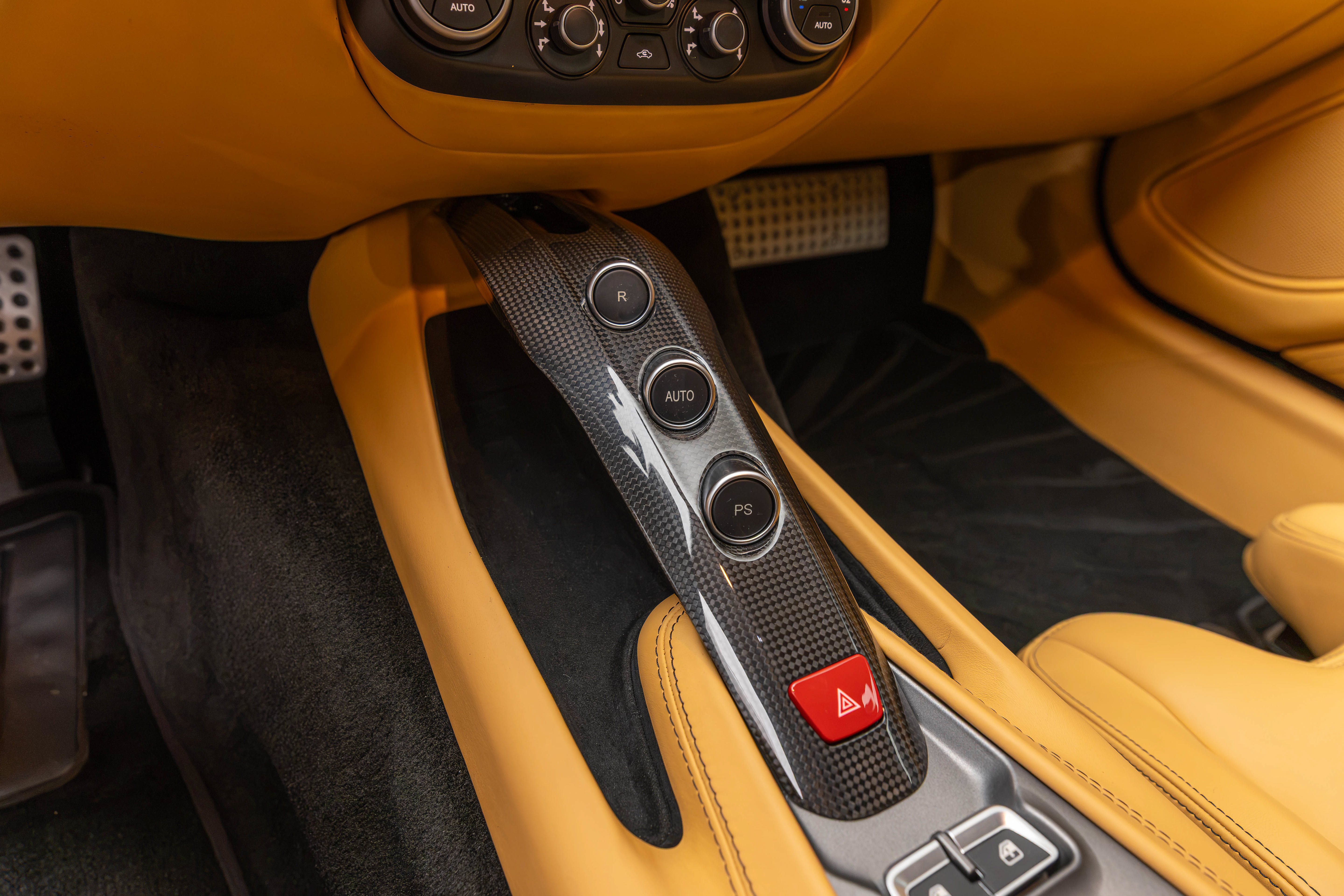 Certified 2014 Ferrari F12 Berlinetta RWD image 6