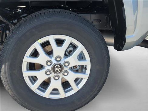 New 2026 Toyota Tacoma SR5 image 10