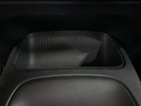 Used 2024 Toyota Corolla LE FWD image 27