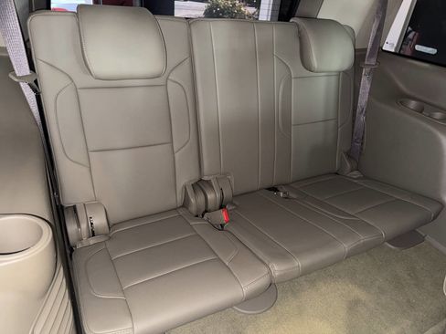 Used 2017 Chevrolet Tahoe Premier image 26