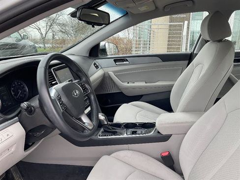 Used 2018 Hyundai Sonata SEL w/ Tech Package 02 image 2